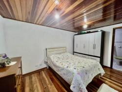 Casa para Venda em Campos do Jordão - 5