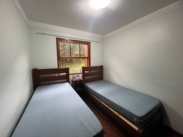 Apartamento para Venda em Campos do Jordão - 2