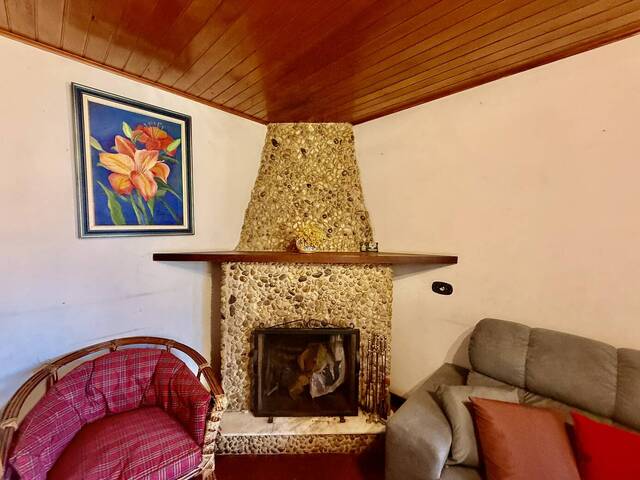 #120 - Casa para Venda em Campos do Jordão - SP