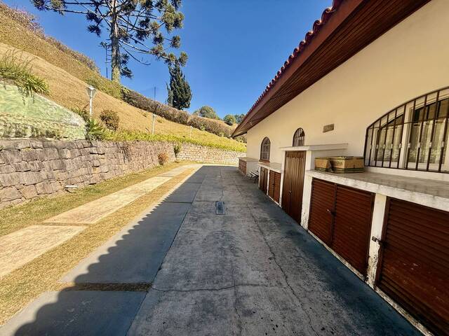 #123 - Casa para Locação em Campos do Jordão - SP
