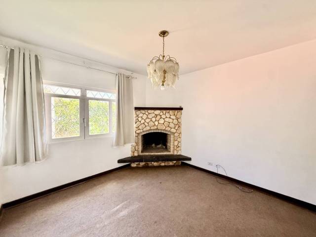 #127 - Casa para Locação em Campos do Jordão - SP