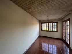 Casa para Locação em Campos do Jordão - 4